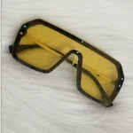 פרווה לבנה תמונת אווירה